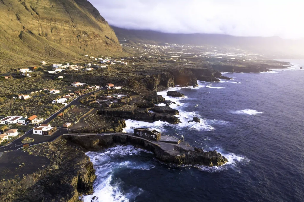 El Hierro refuerza su presencia en IsLABentura, el laboratorio internacional de guion, con dos proyectos vinculados a la isla